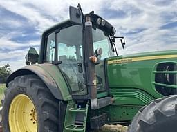 Image of John Deere 6930 equipment image 1