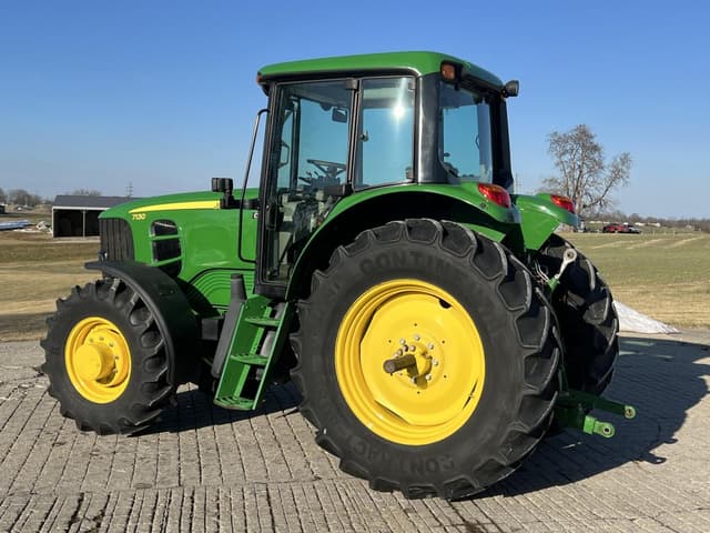 Image of John Deere 7130 equipment image 3