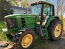 2009 John Deere 7130 Image