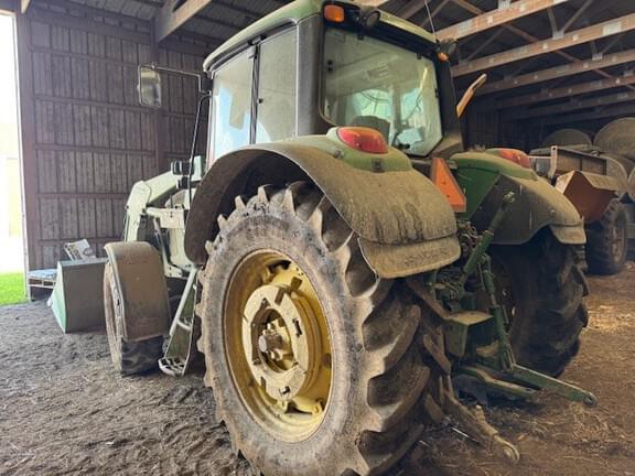 Image of John Deere 7130 equipment image 3