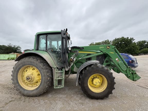 Image of John Deere 7130 Premium equipment image 3