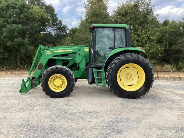 Image of John Deere 7130 equipment image 1