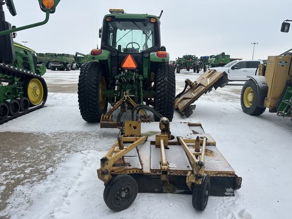 Image of John Deere 7230 equipment image 1