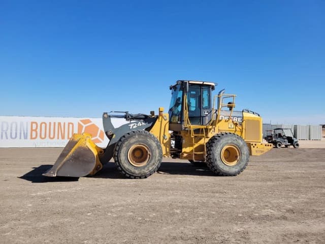 Image of John Deere 724K equipment image 1