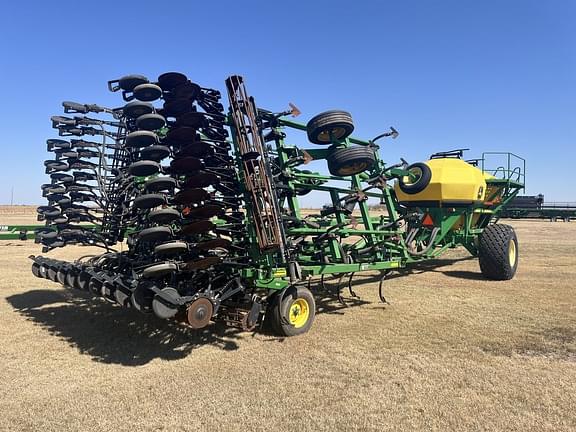 Image of John Deere 730 Primary image