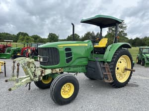 2009 John Deere 7330 Image