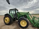 2009 John Deere 7330 Image