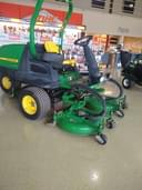 2009 John Deere 7400 Image