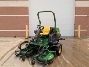 2009 John Deere 7400 Image