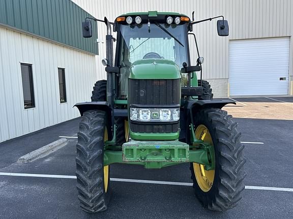 Image of John Deere 7430 Premium equipment image 3