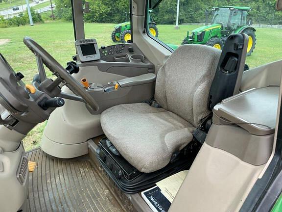 Image of John Deere 7430 Premium equipment image 3