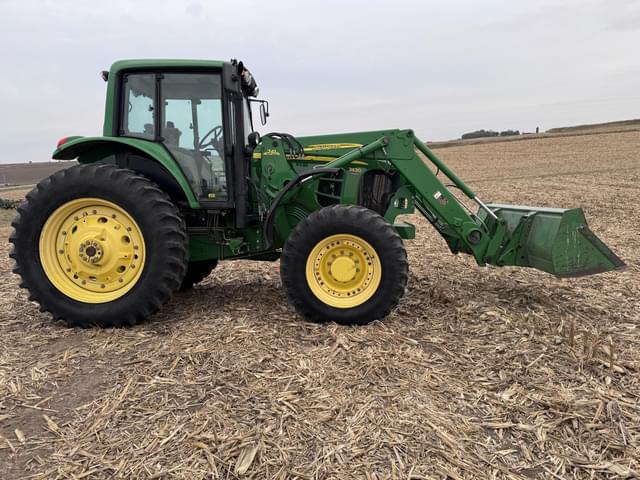 Image of John Deere 7430 Premium equipment image 1