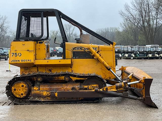 Image of John Deere 750D equipment image 3