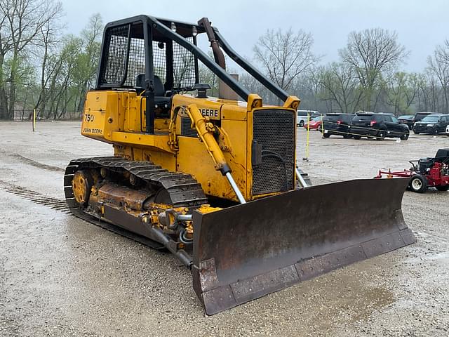Image of John Deere 750D equipment image 2