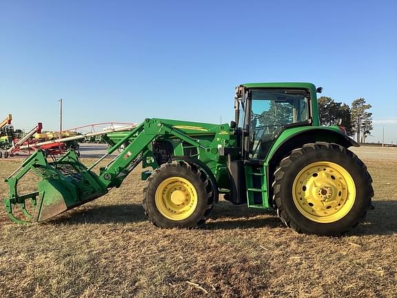 Image of John Deere 7530 Premium equipment image 1