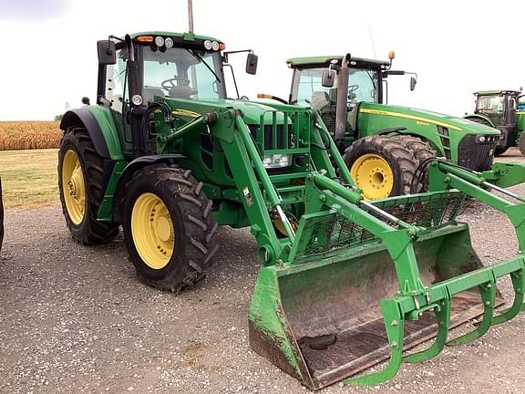 Image of John Deere 7530 Premium Primary image