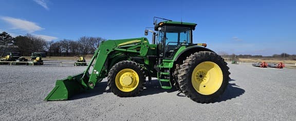Image of John Deere 7630 equipment image 1