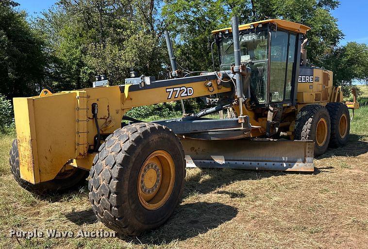 Image of John Deere 772D Primary image