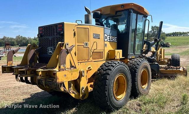 Image of John Deere 772D equipment image 4