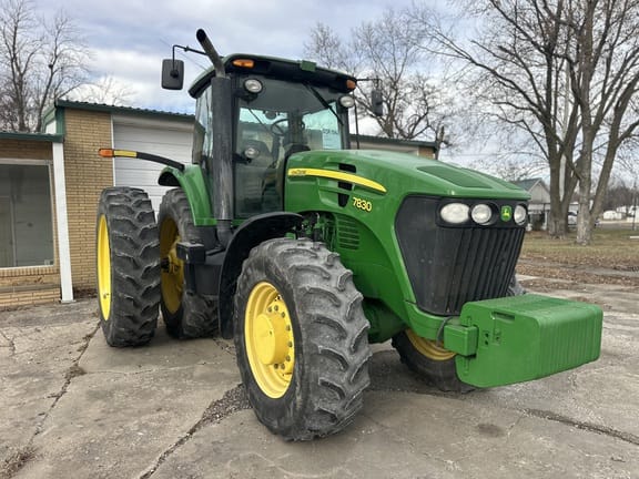 Main image John Deere 7830