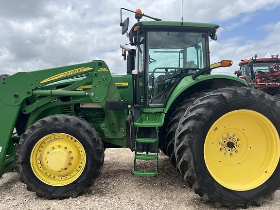 Image of John Deere 7930 equipment image 2