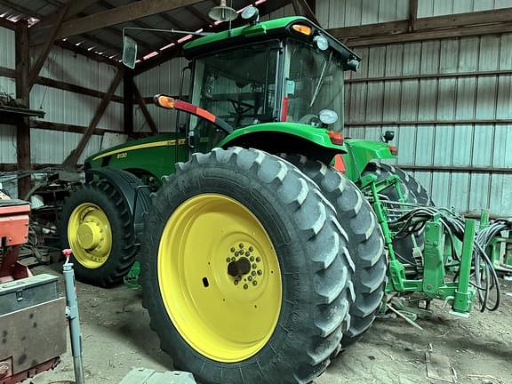 Image of John Deere 8130 equipment image 3