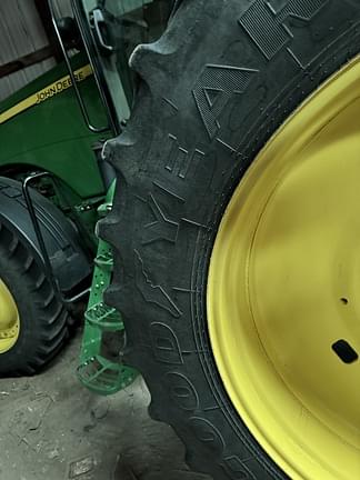 Image of John Deere 8130 equipment image 1
