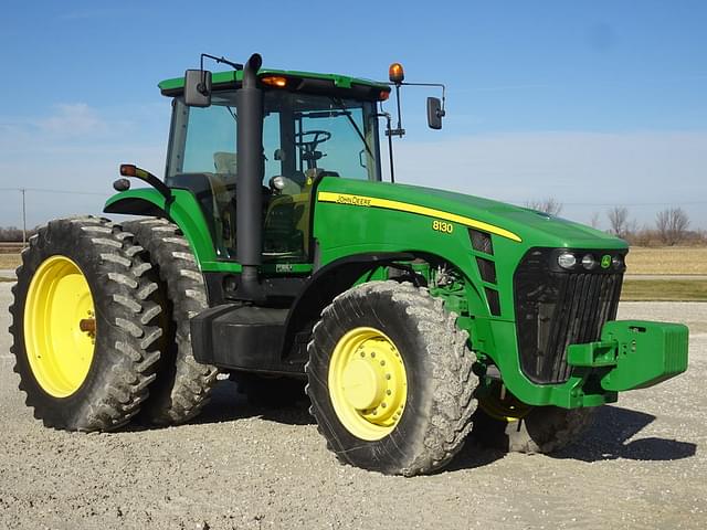 Image of John Deere 8130 equipment image 3