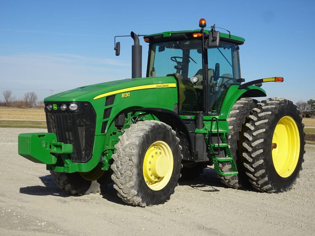 2009 John Deere 8130 Equipment Image0
