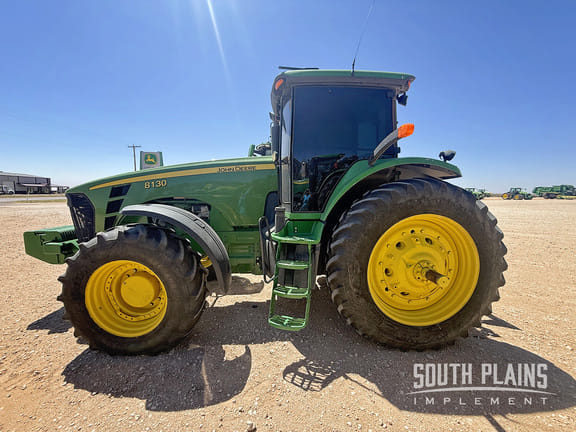2009 John Deere 8130 Equipment Image0
