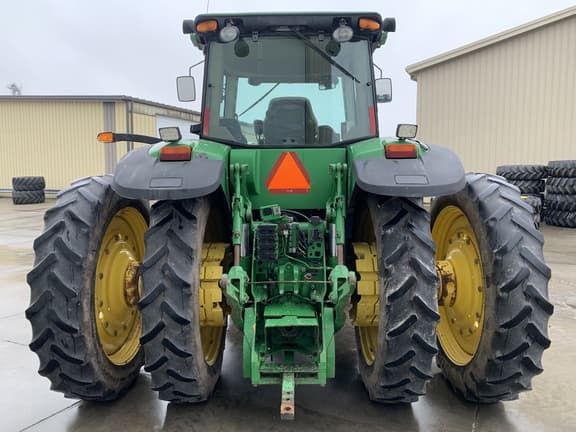 Image of John Deere 8130 equipment image 3