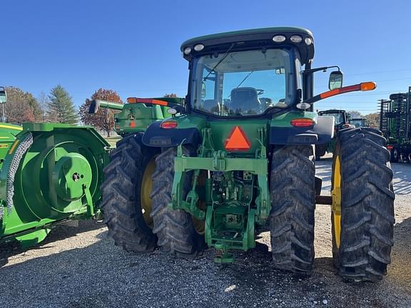 Image of John Deere 8225R equipment image 1