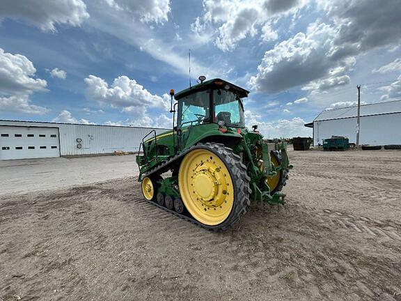 Image of John Deere 8230T equipment image 1