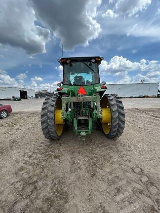Image of John Deere 8230T equipment image 2