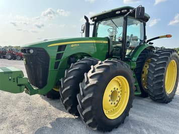 Main image John Deere 8270R