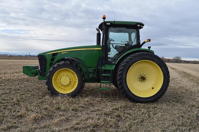 Image of John Deere 8295R equipment image 3