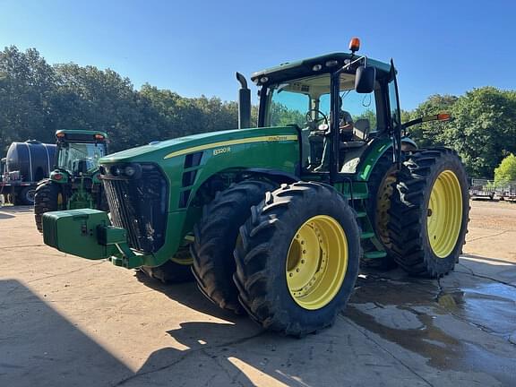 Image of John Deere 8320R Image 1