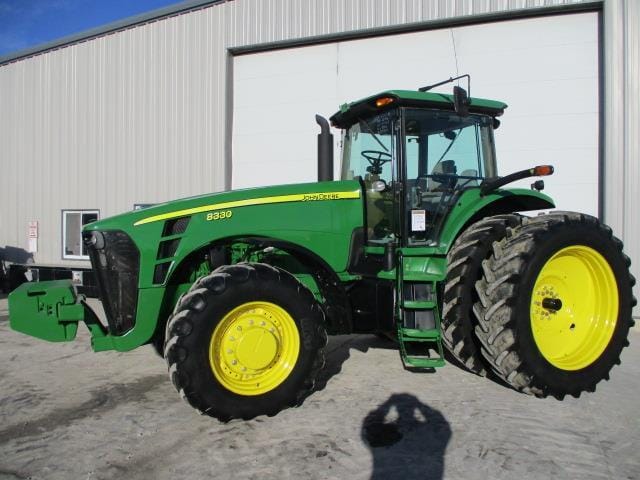 Main image John Deere 8330