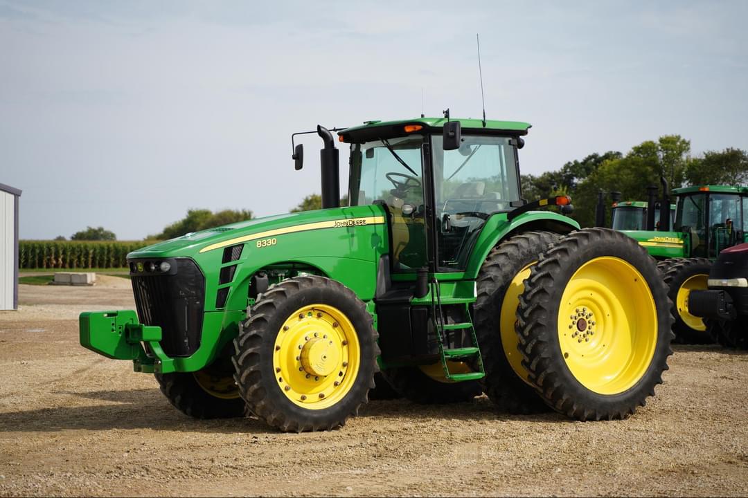 Image of John Deere 8330 Primary image