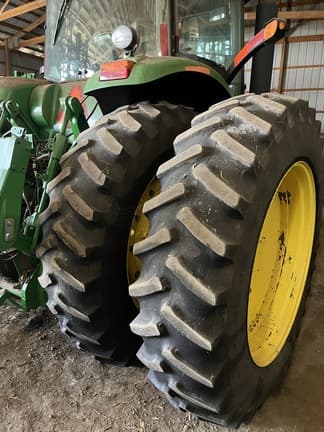 Image of John Deere 8330 equipment image 4