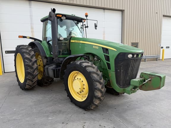 Image of John Deere 8330 Primary image