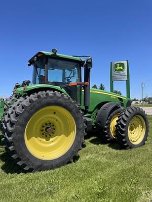 2009 John Deere 8330 Image