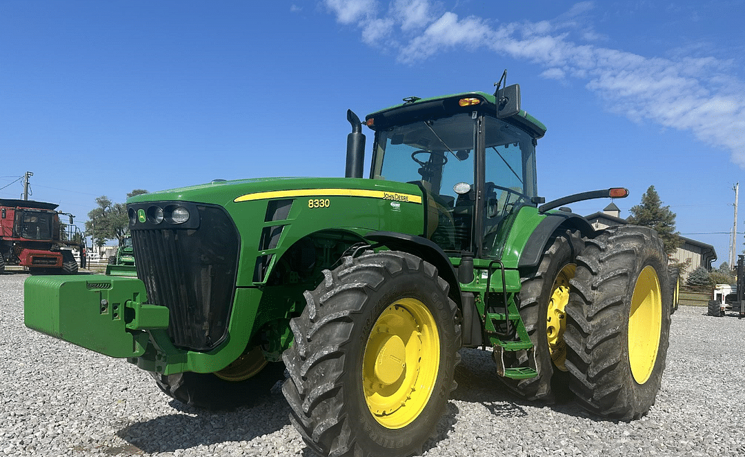 Image of John Deere 8330 Primary image