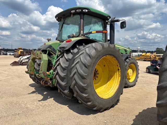 Image of John Deere 8345R equipment image 3