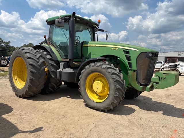 Image of John Deere 8345R equipment image 2