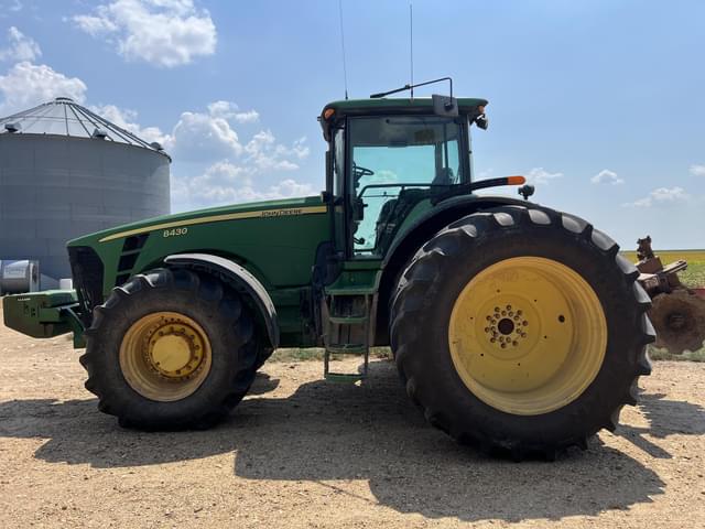 Image of John Deere 8430 equipment image 2
