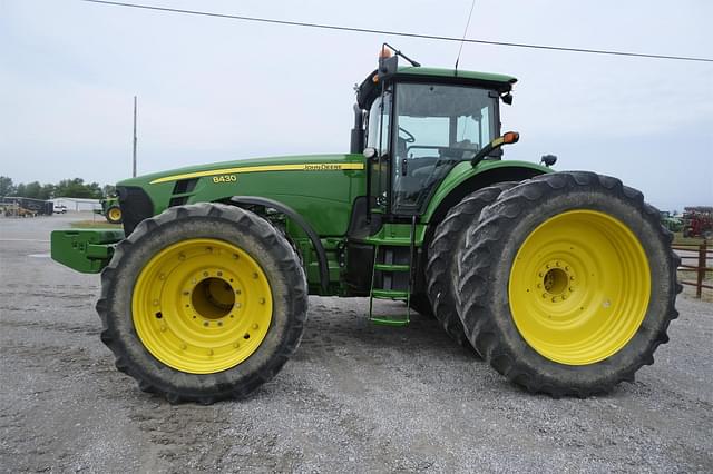 Image of John Deere 8430 equipment image 2