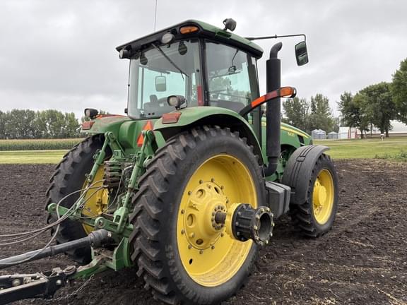 Image of John Deere 8430 equipment image 1