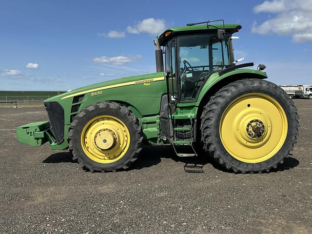 Image of John Deere 8430 equipment image 1