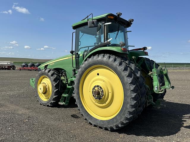Image of John Deere 8430 equipment image 2
